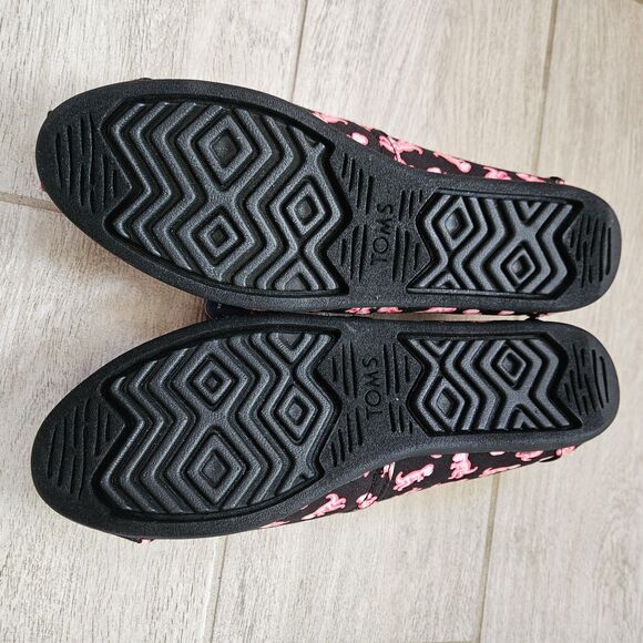 NIB TOMS Women's Pink Dinosaur Alpargata Shoes Glow in the Dark Neon T-Rex Sz 8 - Picture 4 of 10